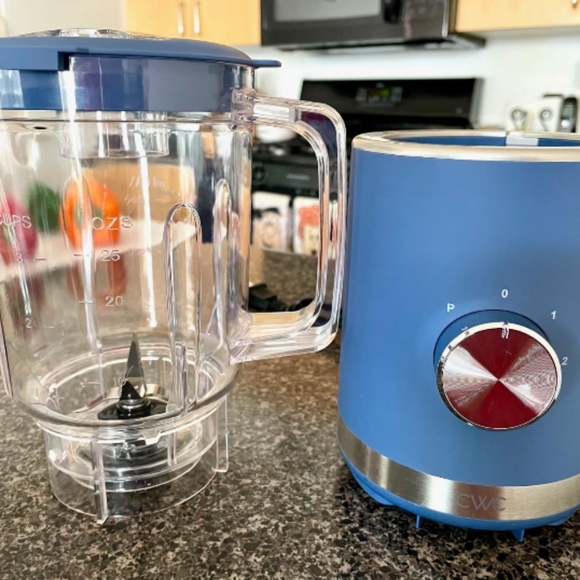 CWC Cook with Color 300 watt Blue Blender - Picture 2 of 4